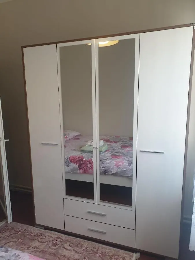 Lovely 2 Bedroom Flat In The Center Άγκυρα